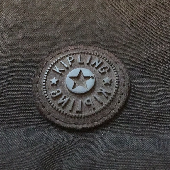 WEEKEND SALE! Kipling Cross Body Bag - Picture 2 of 9